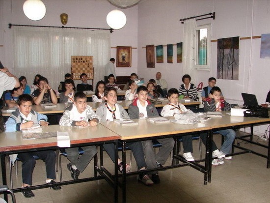Rastgeleder-Av Doğa Dergisinin birlikte düzenlediği Sahil Deniz İzci Grubuna Balıkçılık Seminerinin ikinci ayağı Gerçekleştirilmiştir.